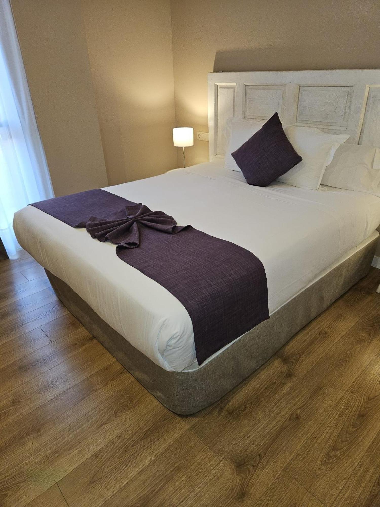 Dauria Suites Ha Soria Extérieur photo